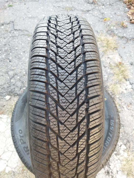 Продам новую зимнюю резину  155/70/R13 на Таврию Славуту