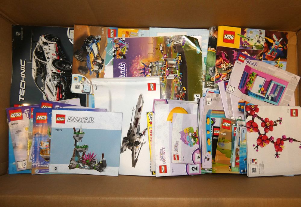 Klocki Lego mix ponad 11 kg + instrukcje ok 100 szt.