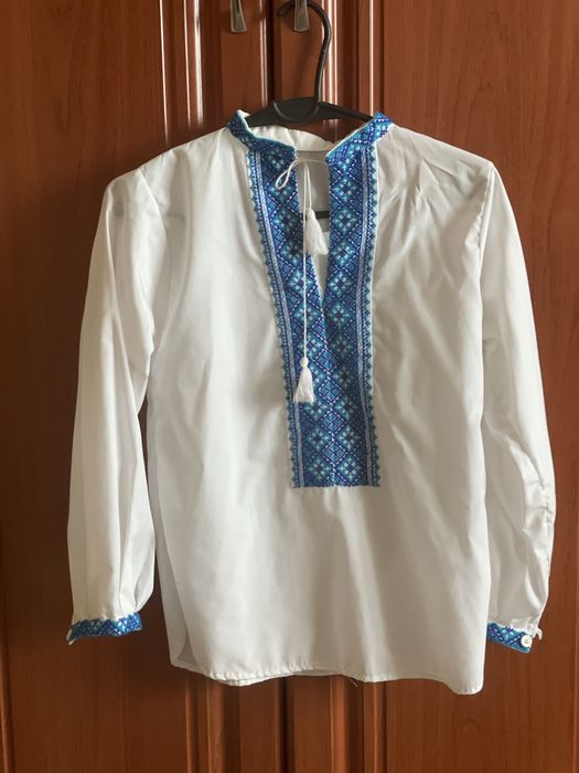 Вишиванка для хлопчика років 10