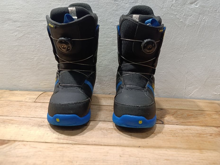 Nr 359 Buty snowboardowe dziecięce Burton Zipline 21,5 cm BOA