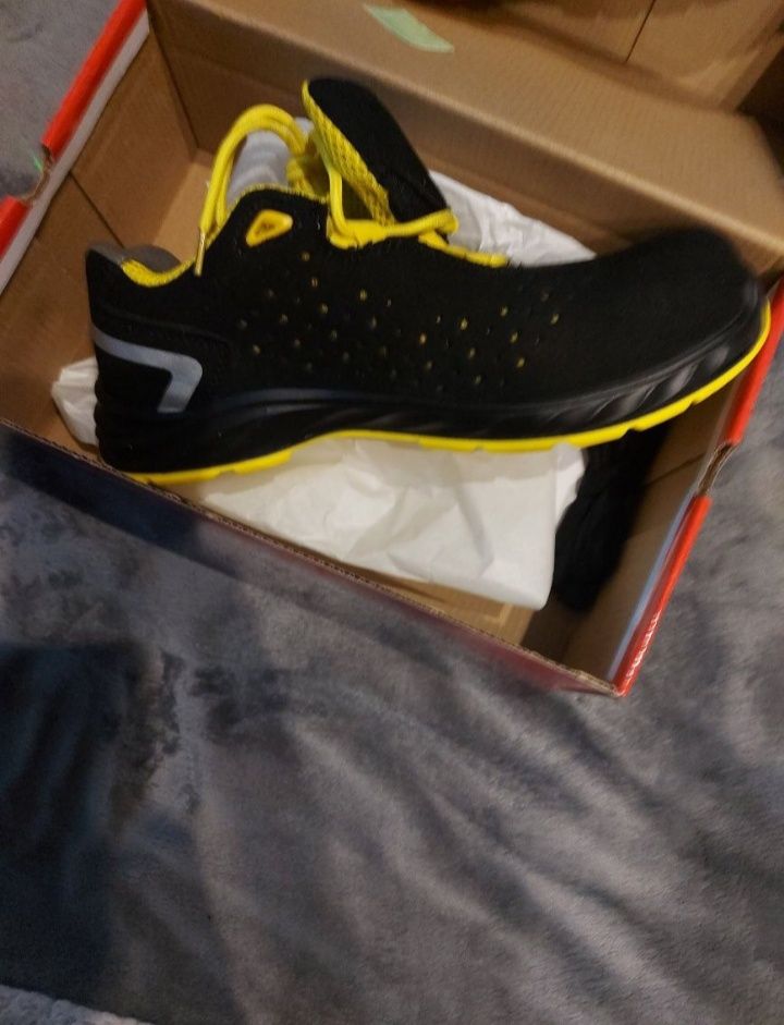 Buty robocze VM footwear Chicago s1p lekkie rozmiar.41