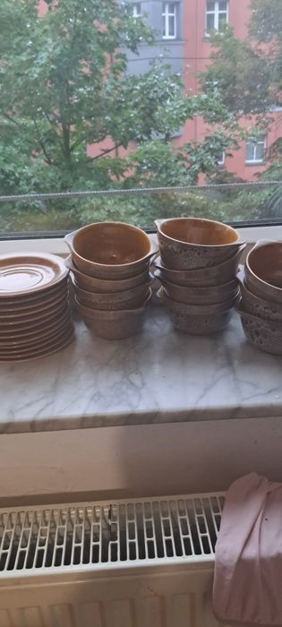 Bulionówki kamionkowe