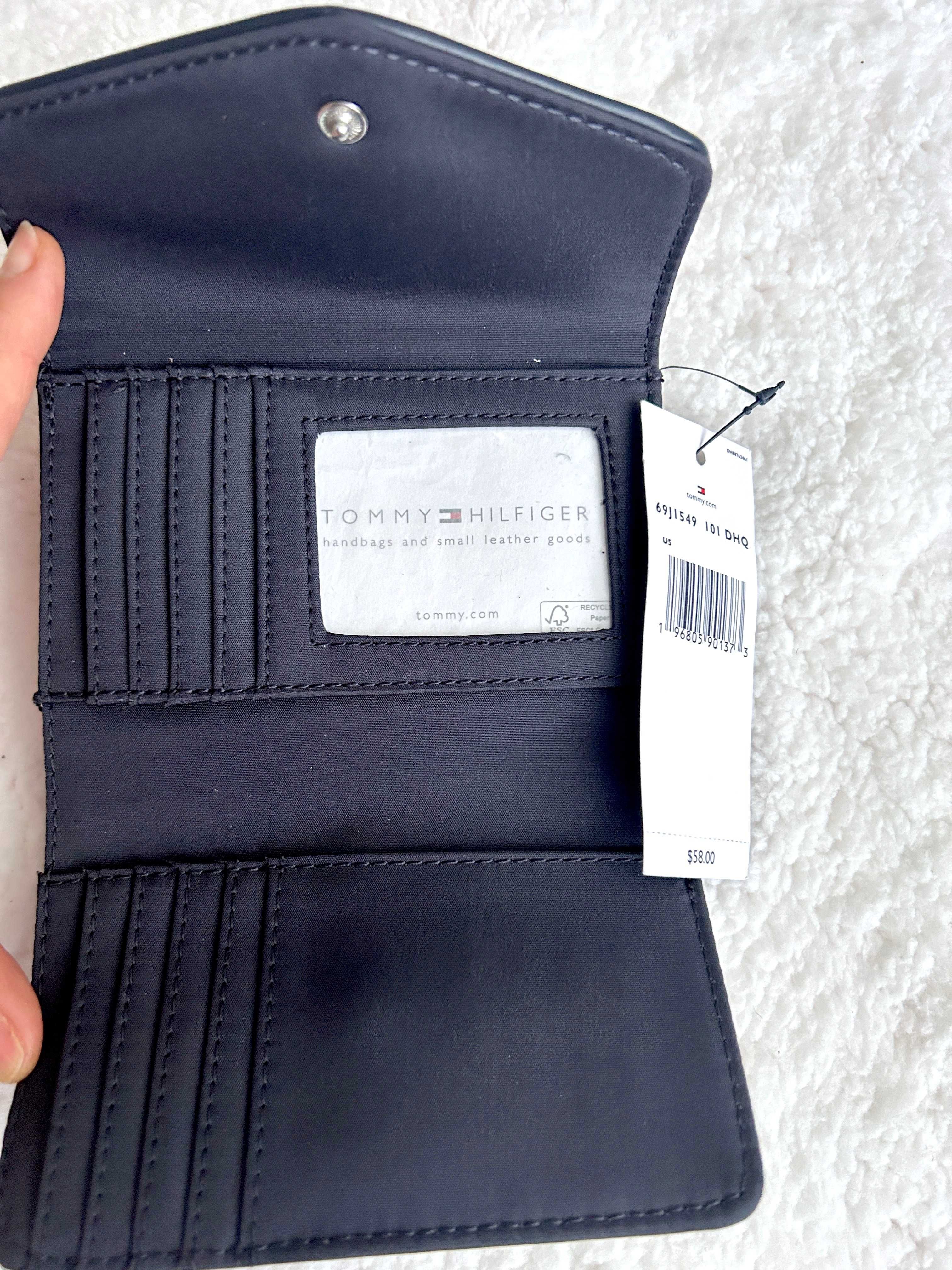 Tommy Hilfiger portfel we wzor