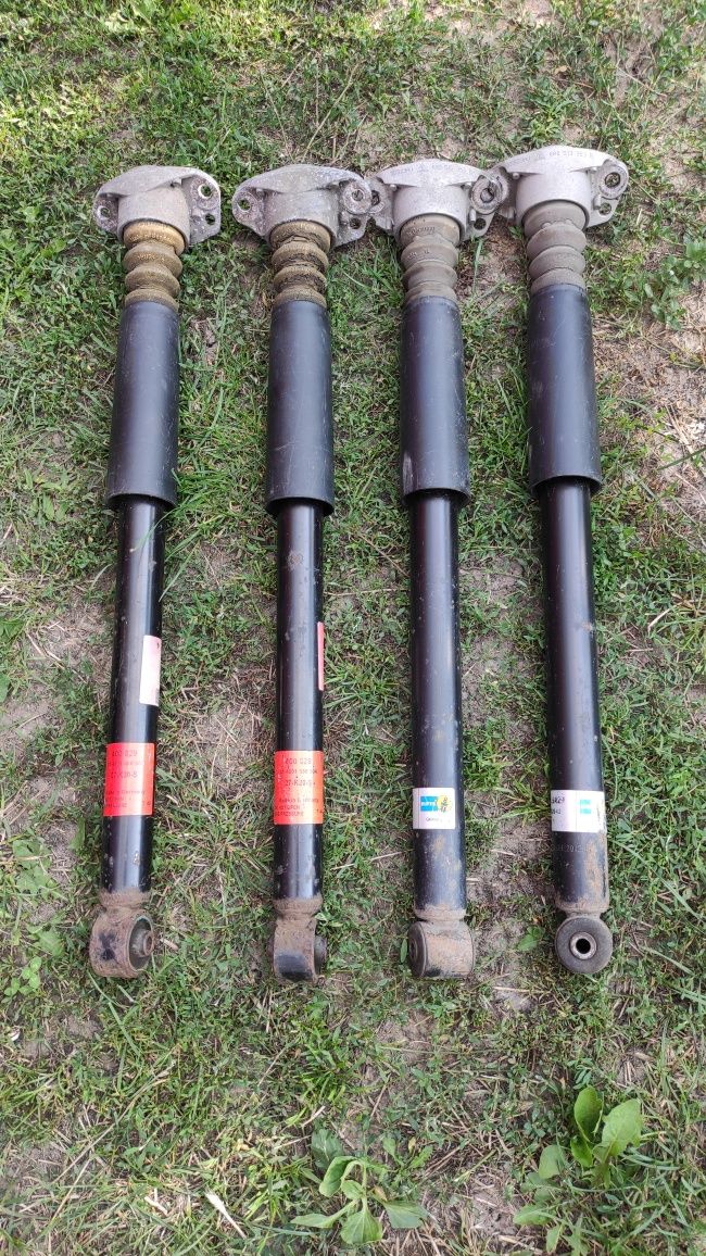 Амортизатори задні пружини шкода октавія тур sachs bilstein оригінал