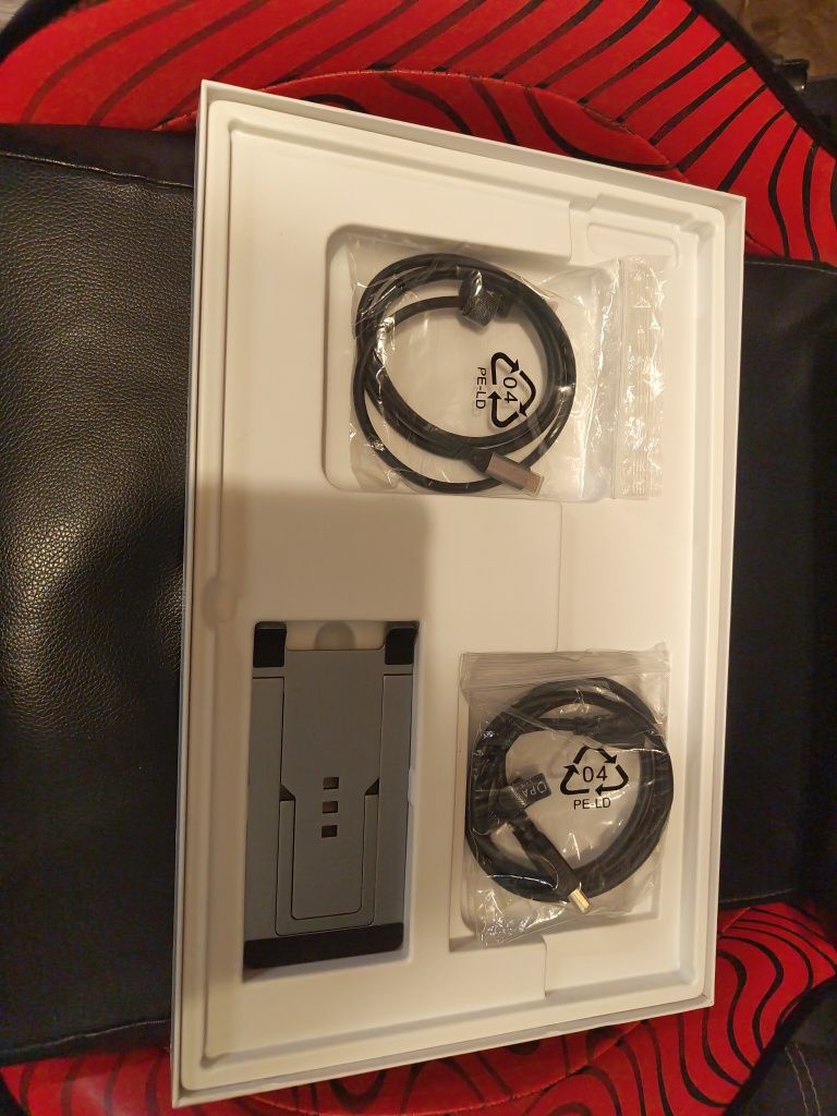 Przenośny monitor ARZOPA A1 15,6 IPS HDMI
USB-C