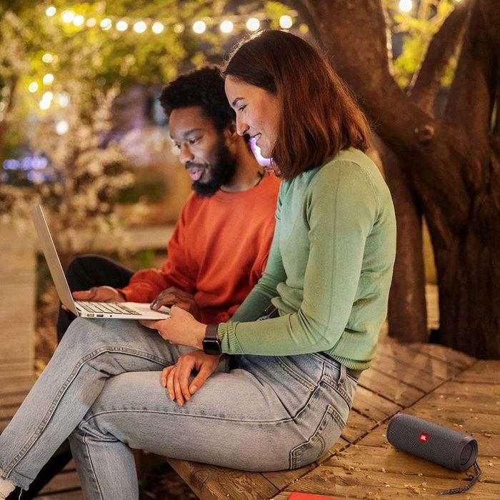 Vende-se coluna JBL FLIP ESSENTIAL 2, nova