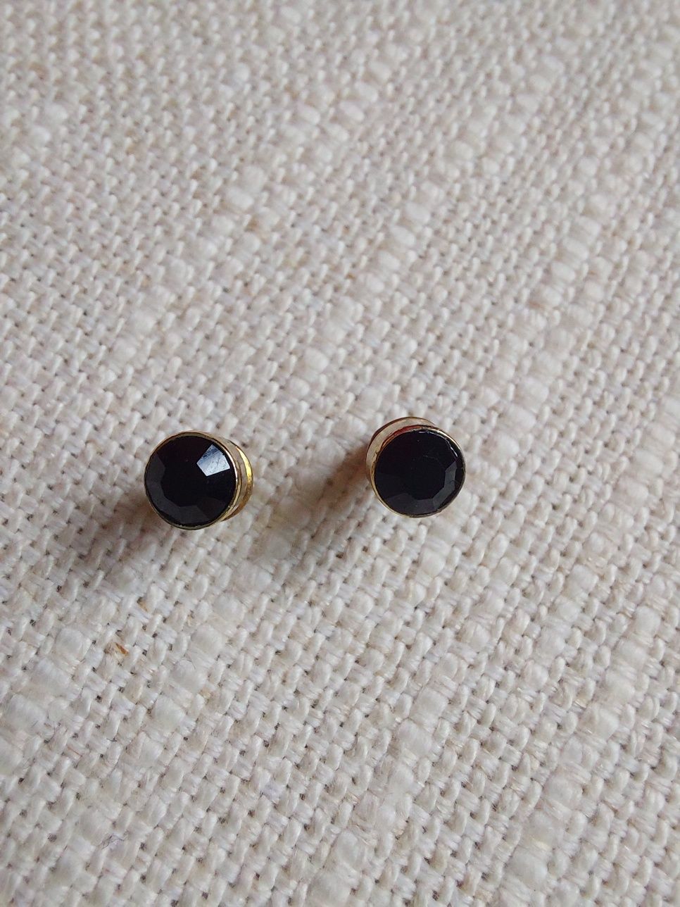 Conjunto de três pares de brincos