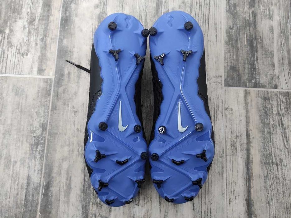 Оригінальні Nike Phantom GX Academy FG/MG Black EUR45 29см
