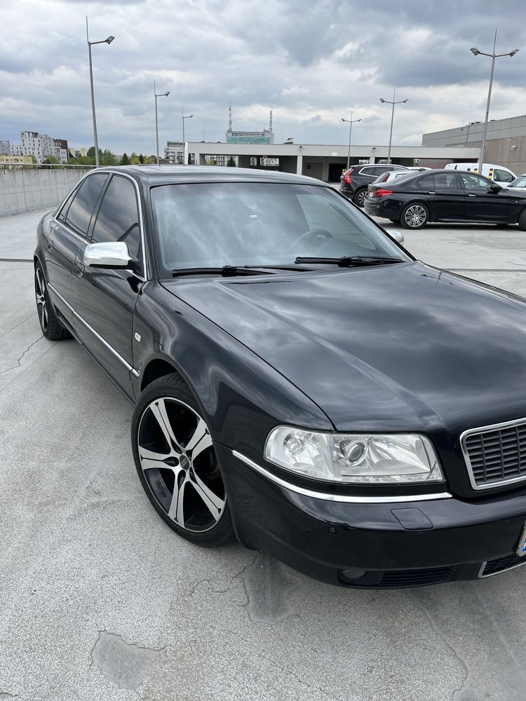 AUDI S8 4.2 Quattro 2001r benzyna