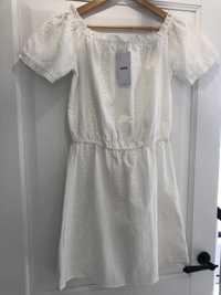 Romantyczna biała sukienka z haftem, nowa