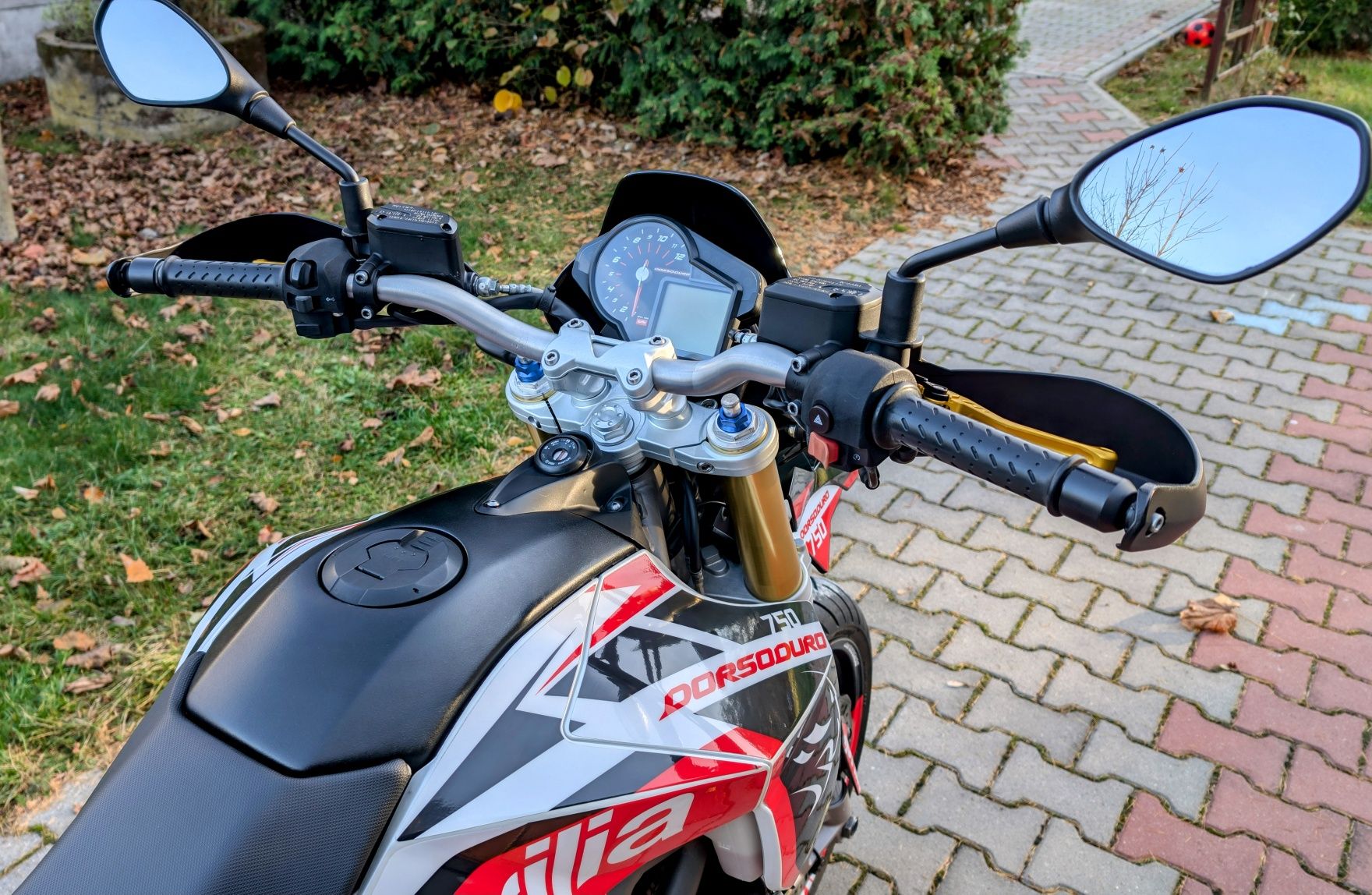Aprilia Dorsoduro 750 ABS