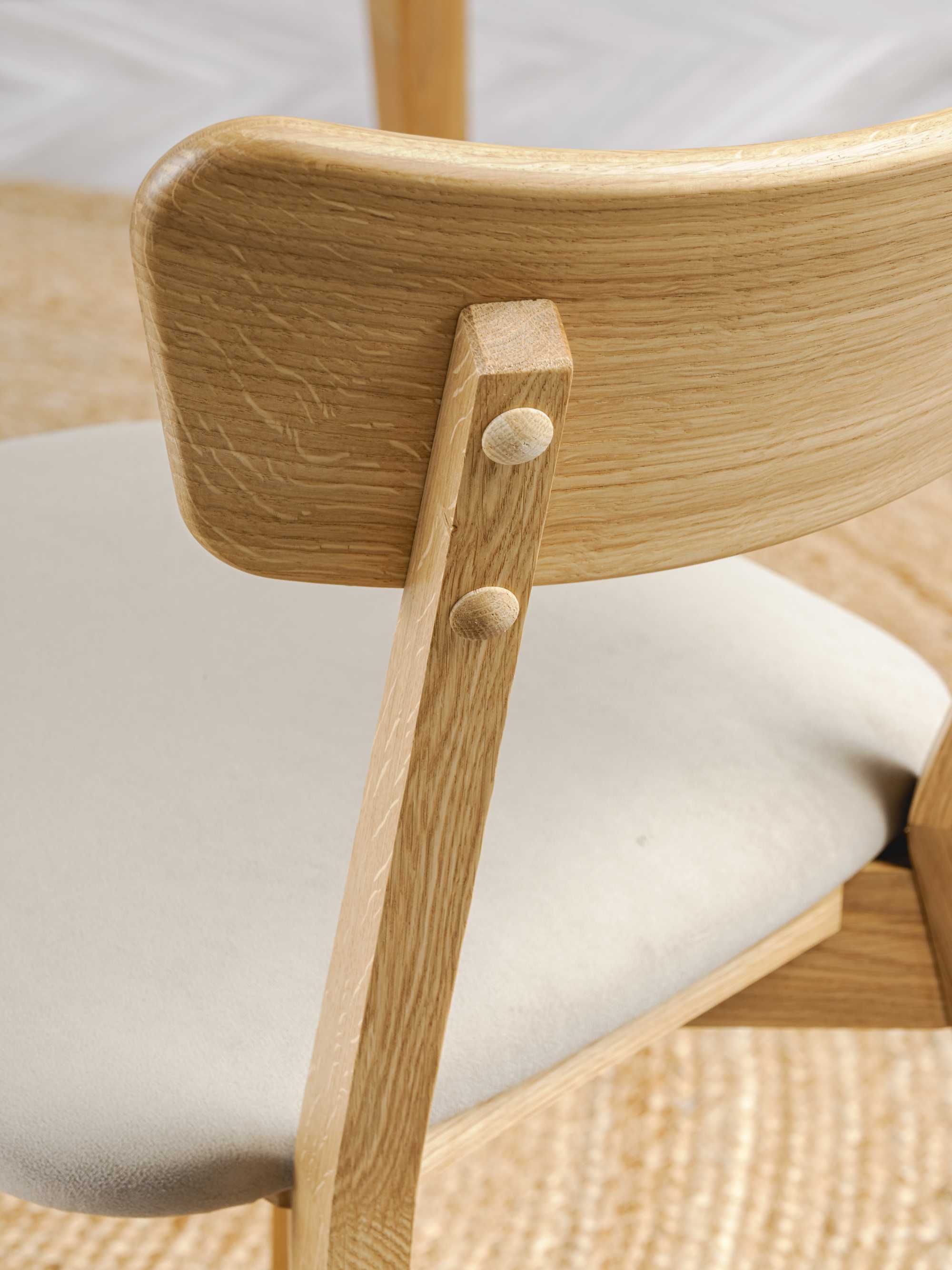 Krzesło dębowe- Krzesło tapicerowane- Drewniane krzesło-dostawa gratis