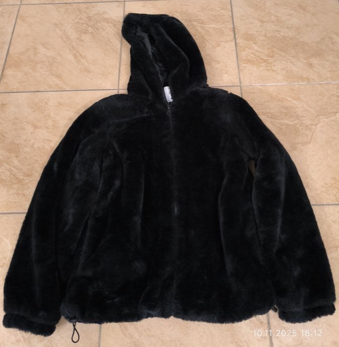 Kurtki używane, różne rozmiary.