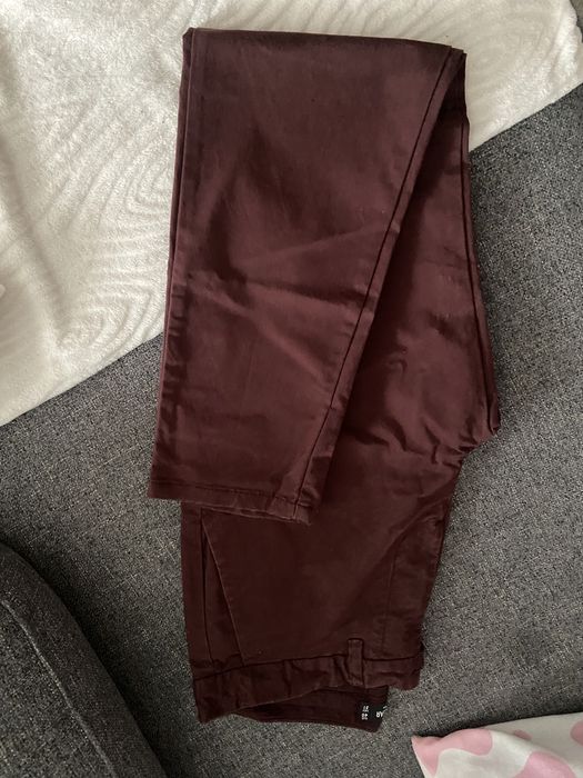 Calças masculinas em bom estado