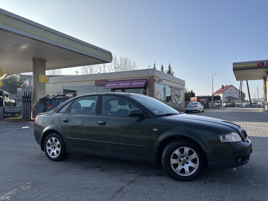 Audi A4 B6 2.0 130KM 2002 HAK