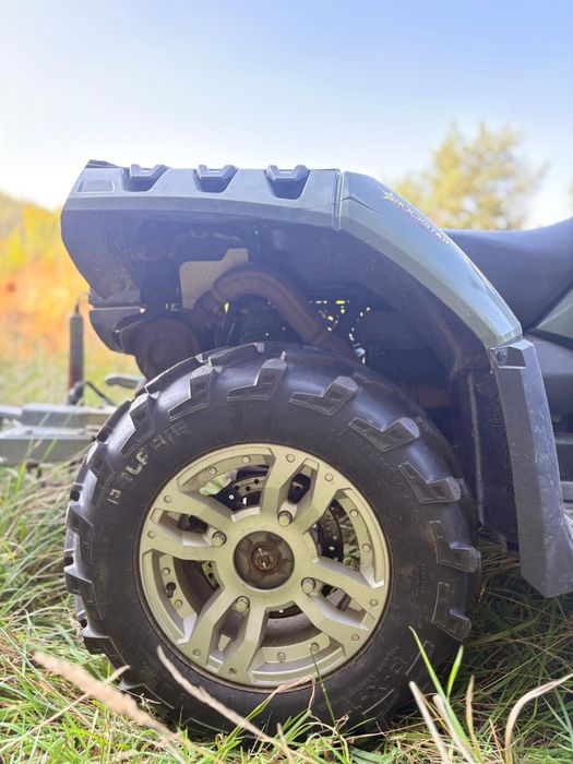 Polaris 550 rok 2009