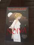 Noiva de Ali Hazelwood