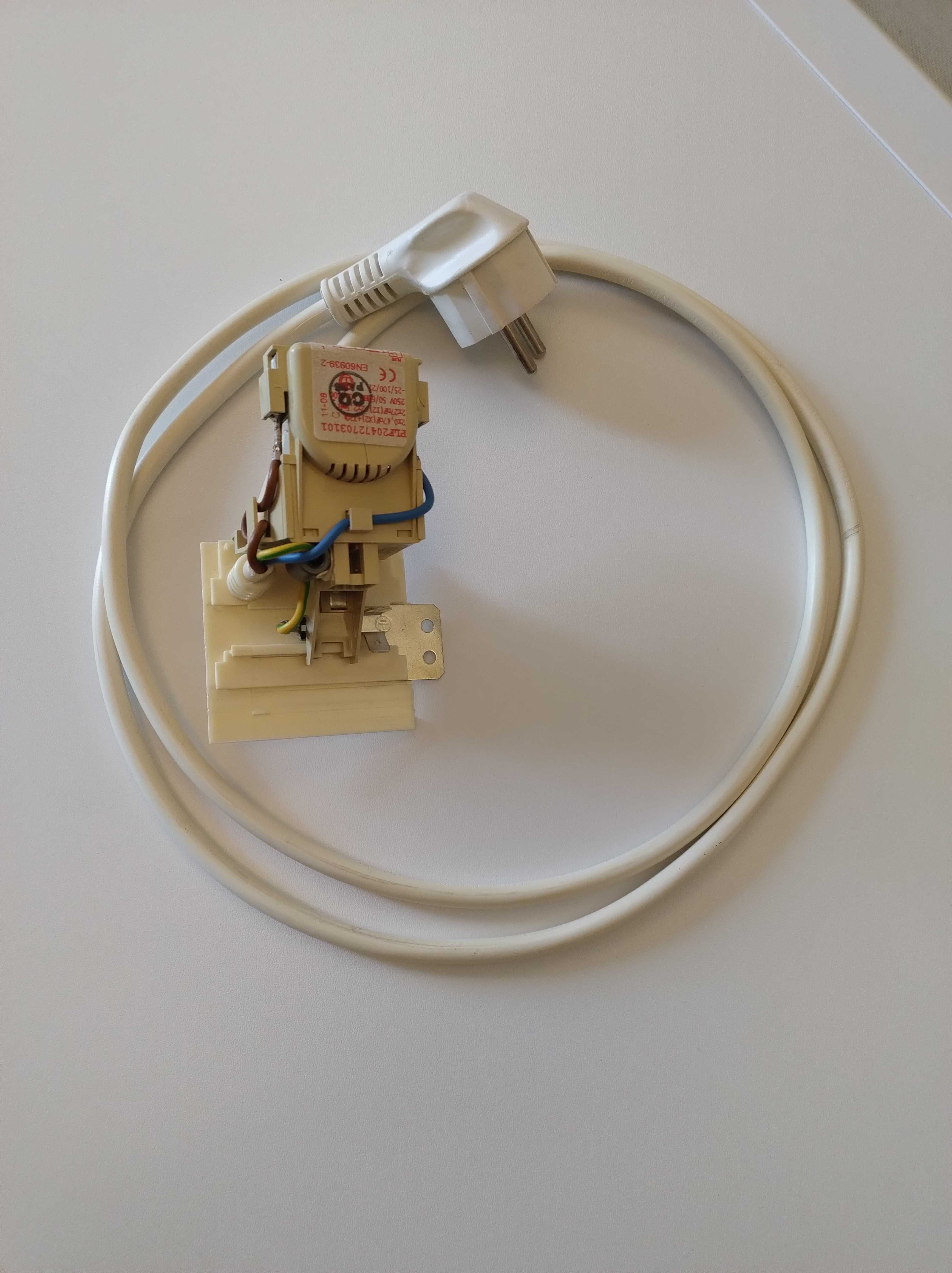 ARISTON Hotpoint AWM129 Filtr przeciwzakłóceniowy z kablem zasilającym