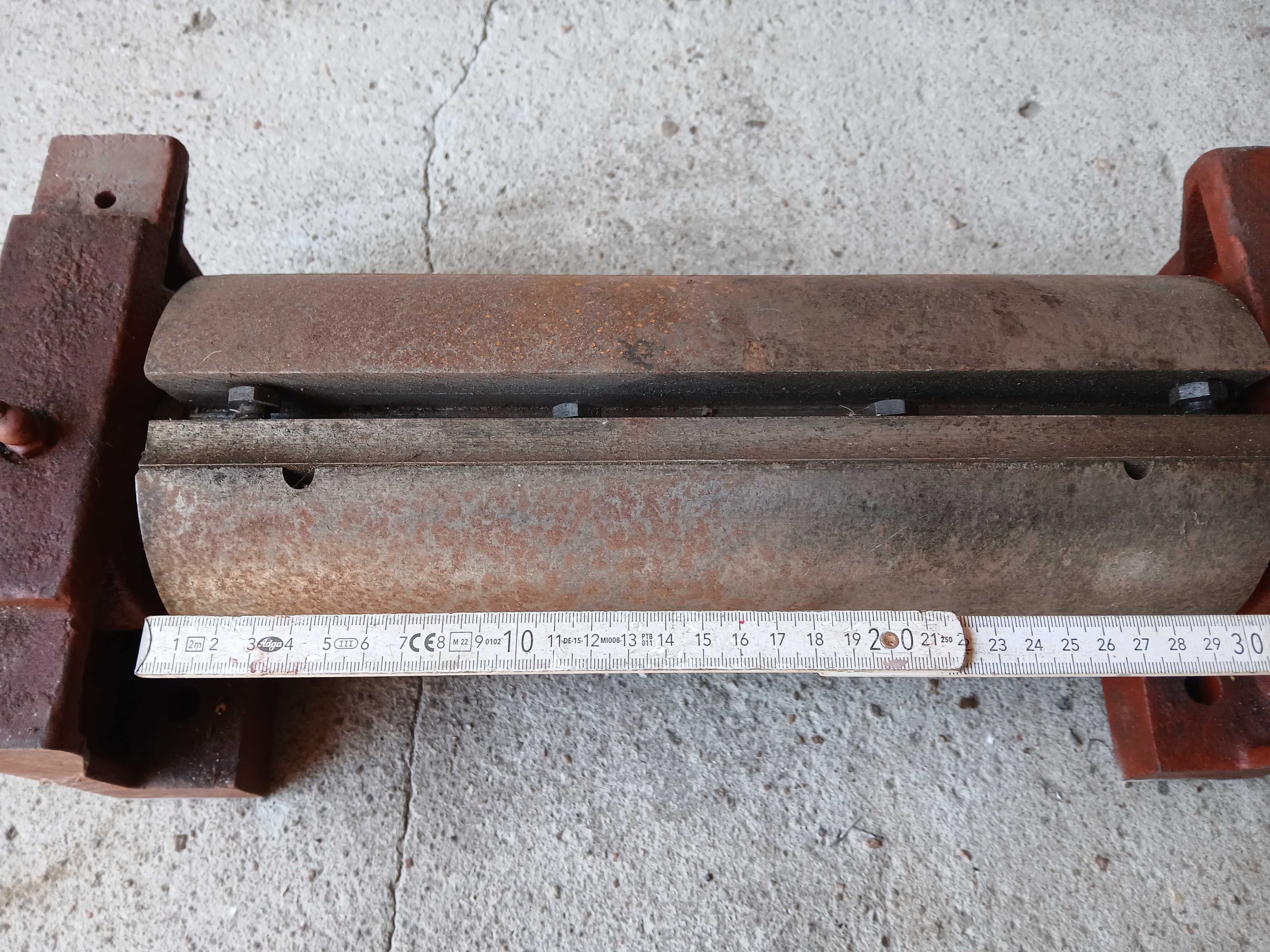 Wał do heblarki, średnica 125mm, długość 320mm