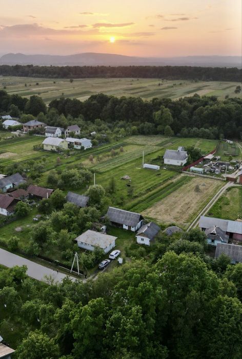 Будинок із ділянкою 0,25 га – дешево, перспектива облаштування