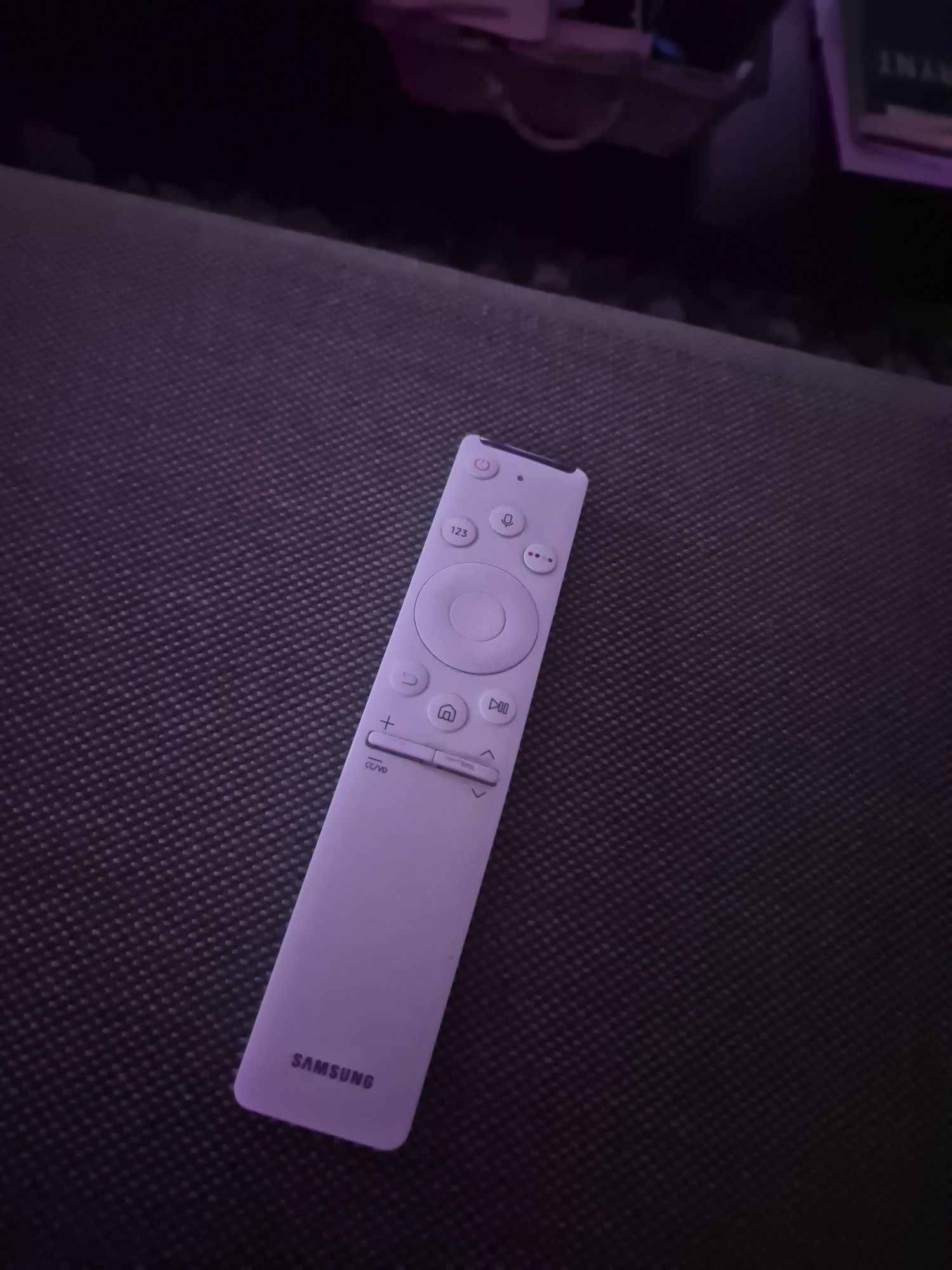 Samsung LSP9T projektor krótkiego rzutu UST Premiere 9