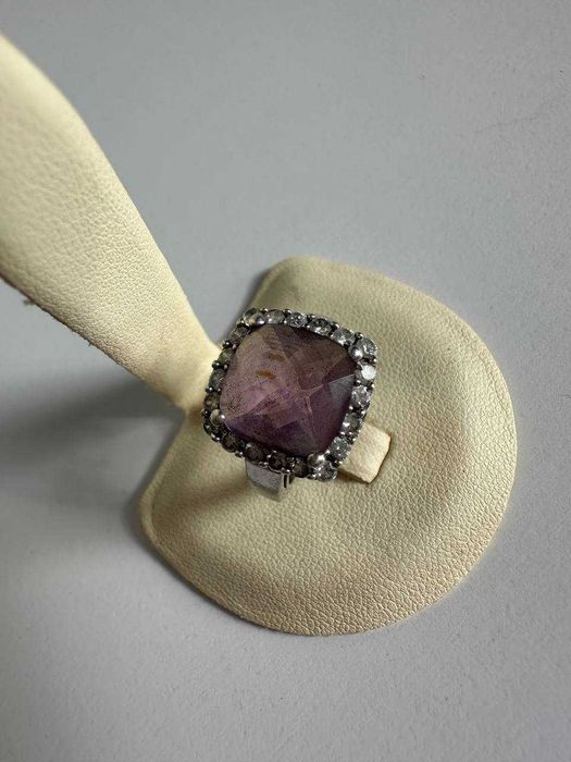 Продам серебряный комплект 925 проба