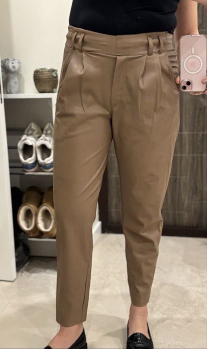 Штани з еко шкіри, штани мом, брюки мом