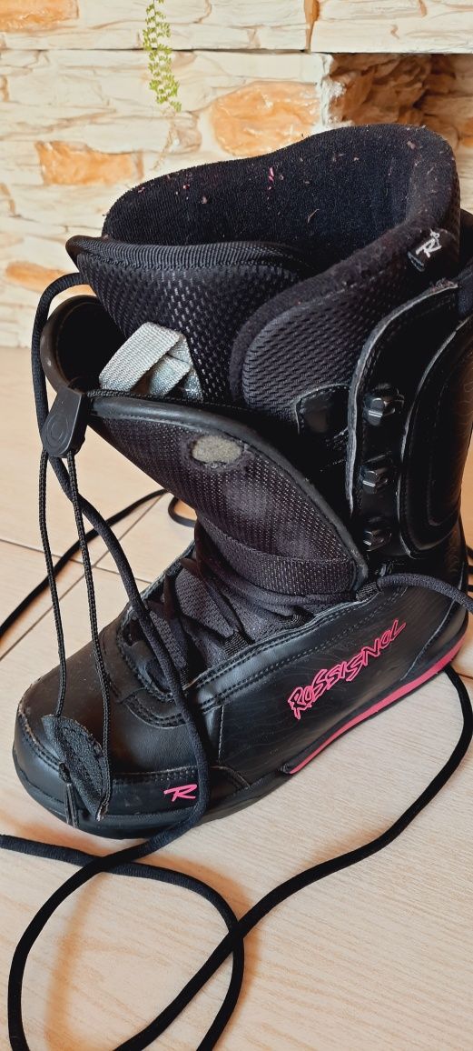 Buty snowboardowe damskie 25,5 cm Rossignol czarne na deskę