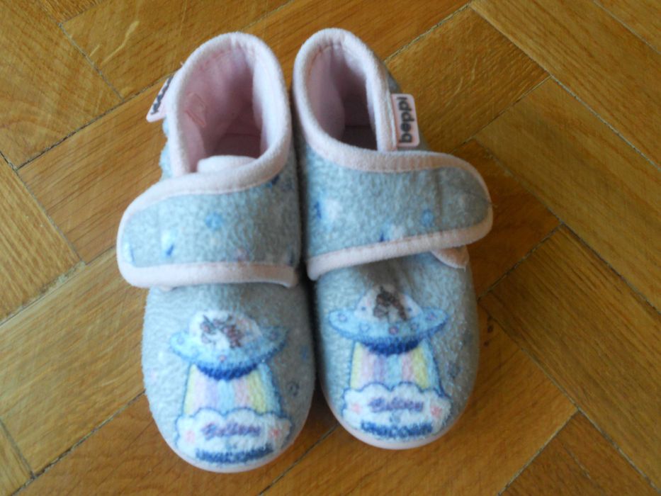 Pantufas tam. 23