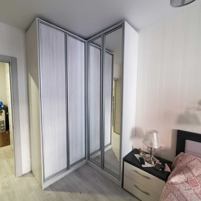 Угловой шкаф. Идеальный вариант.