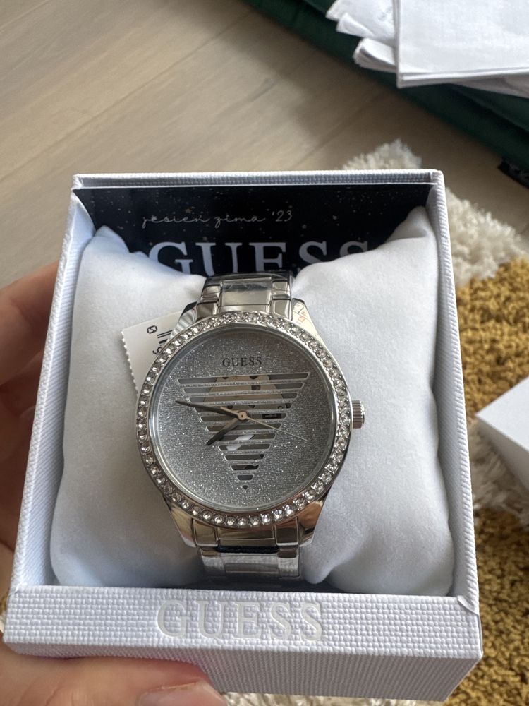 Zegarek damski Guess