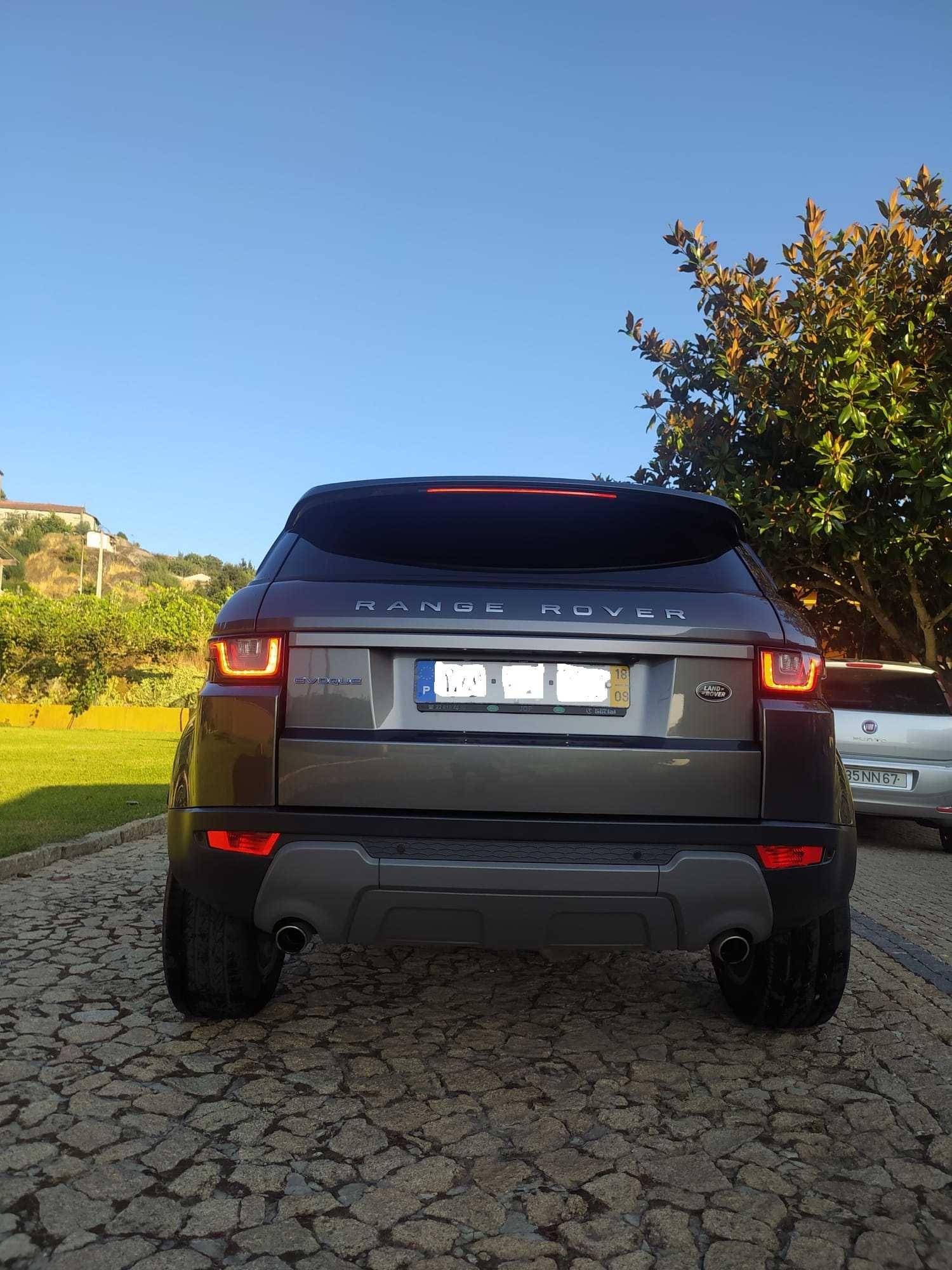 Land Rover Evoque 2.0 D150 como novo