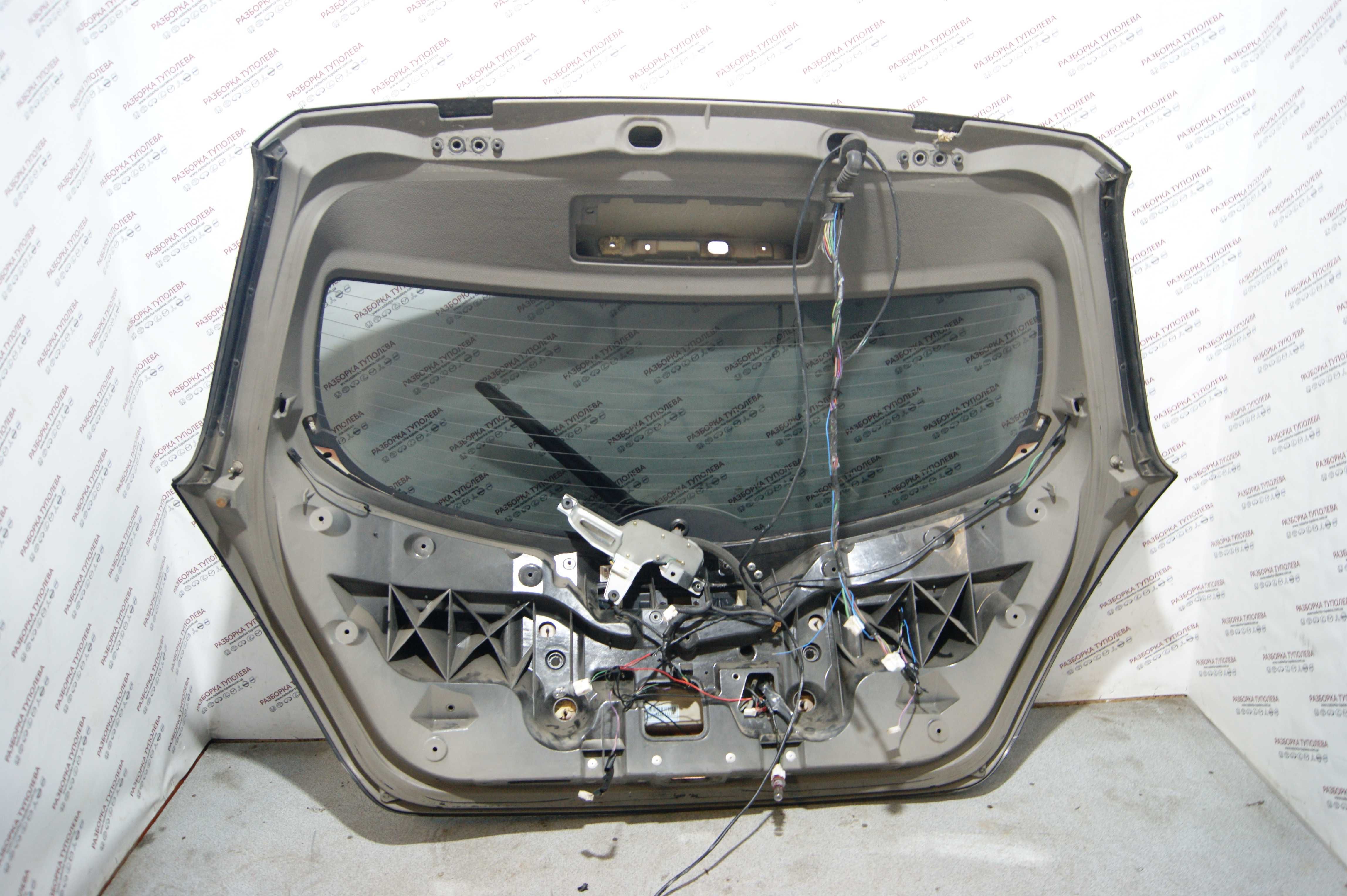 Крышка багажника ляда Nissan Murano Z50 2003-2008
