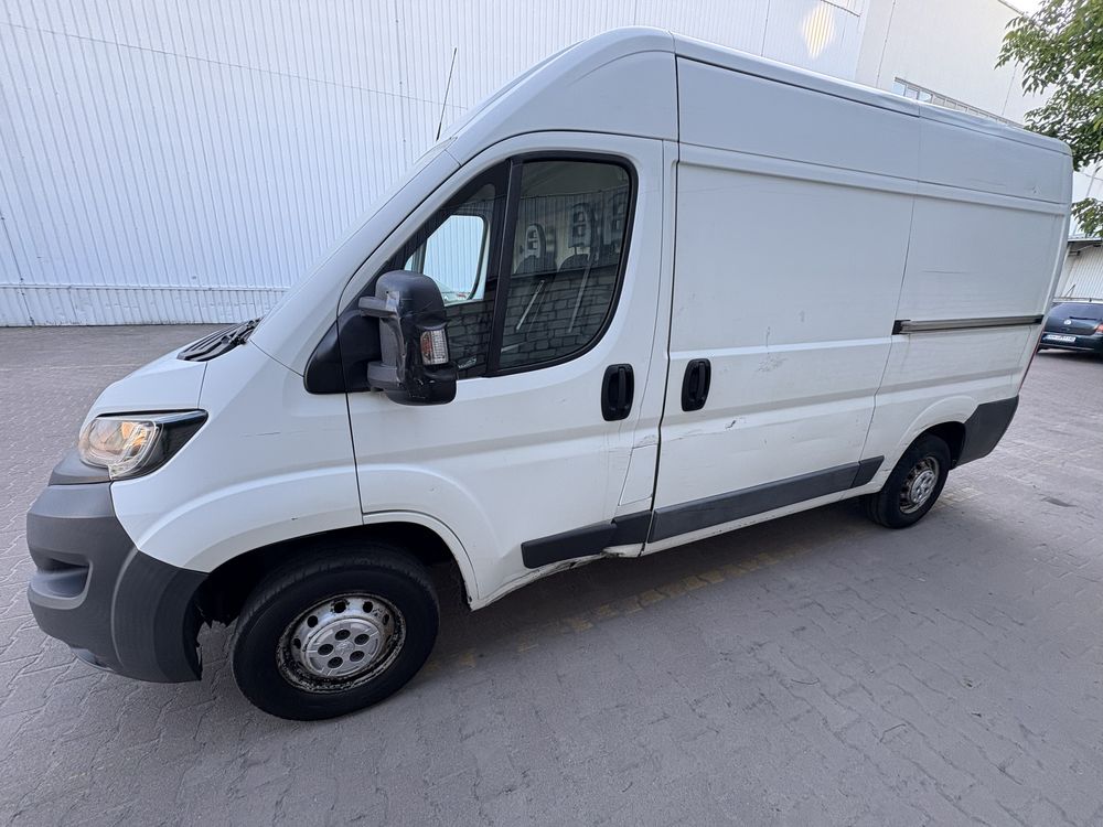 В Житомирі Peugeot Boxer 2015 2.3tdi 96кВт праве кермо кондиціонер