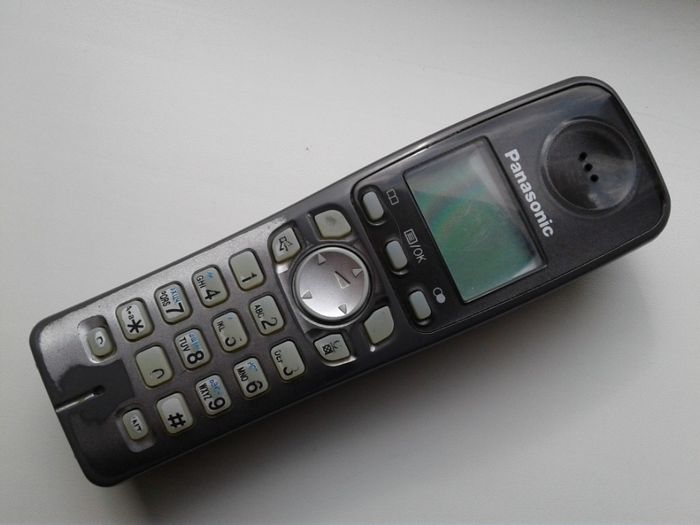 Радиотелефон Panasonic KX-TG7207UA