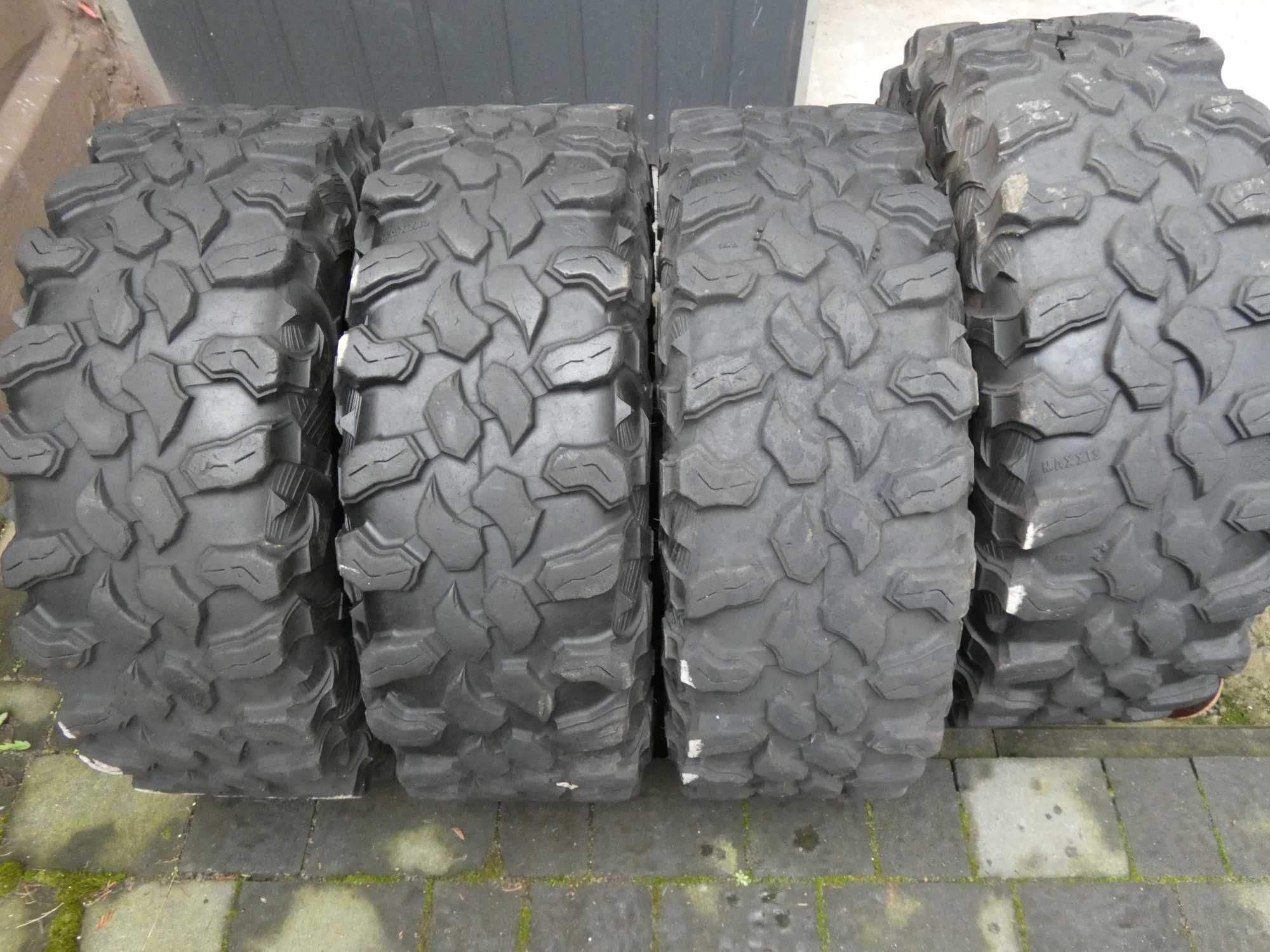 4x OPONY MAXXIS CARNIVORE 30x10x14   polaris rzr mawerick x3