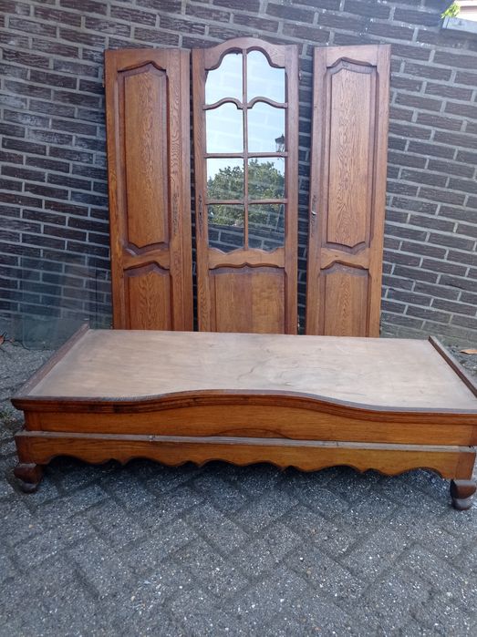 Witryna. Szafa Ludwikowska.