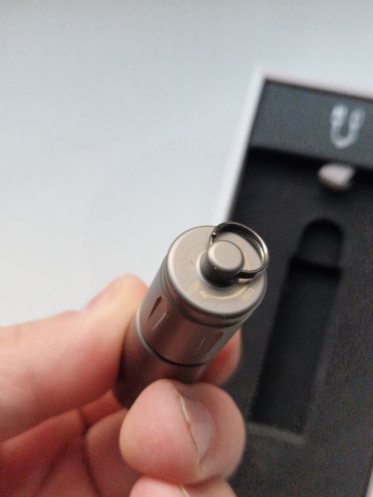 Latarka olight titanium ixv limited