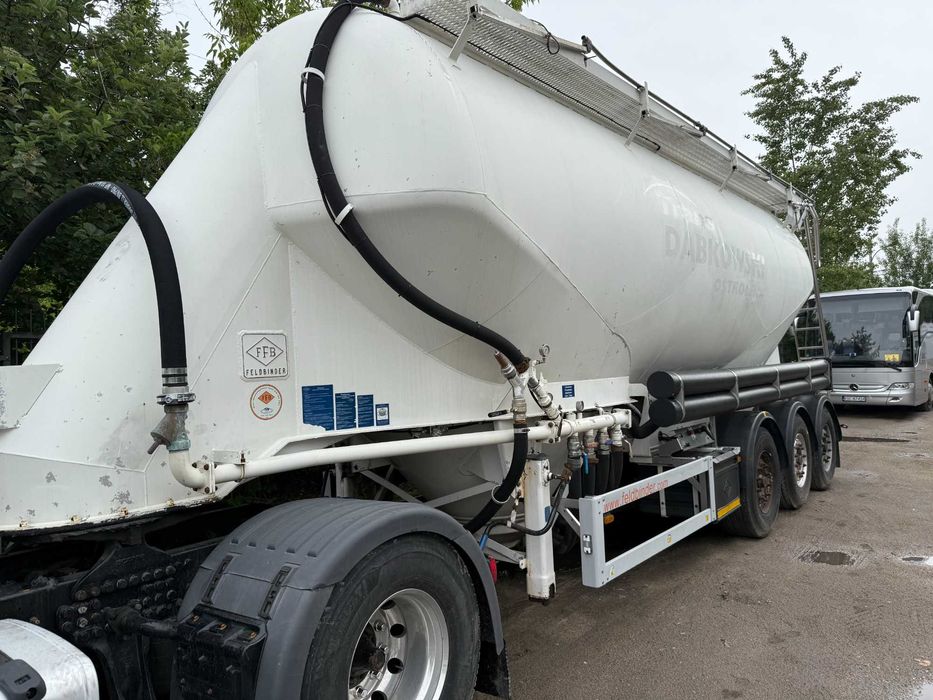 Scania R450 ciągnik siodłowy plus cementonaczepa