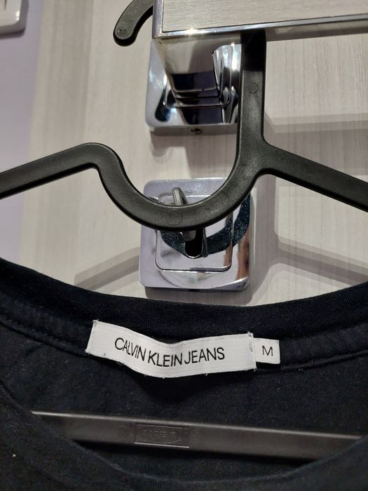 Czarna koszulka m calvin klein