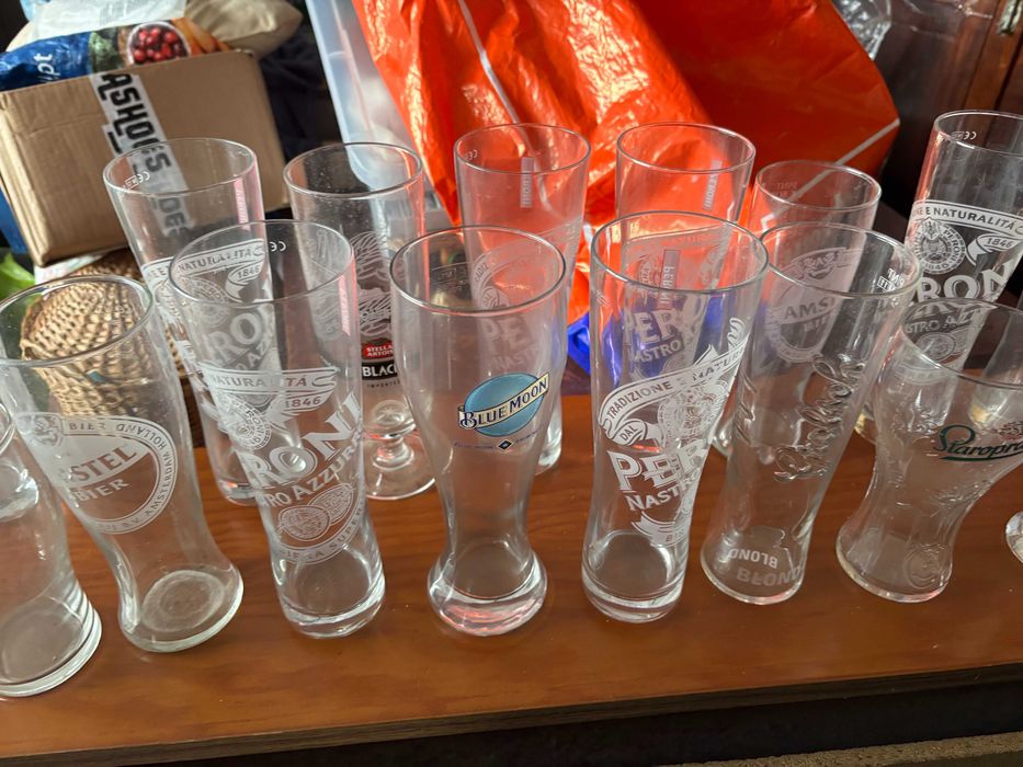 Copos de cerveja para coleccionador