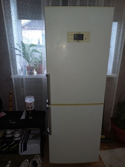 Холодильник LG nofrost