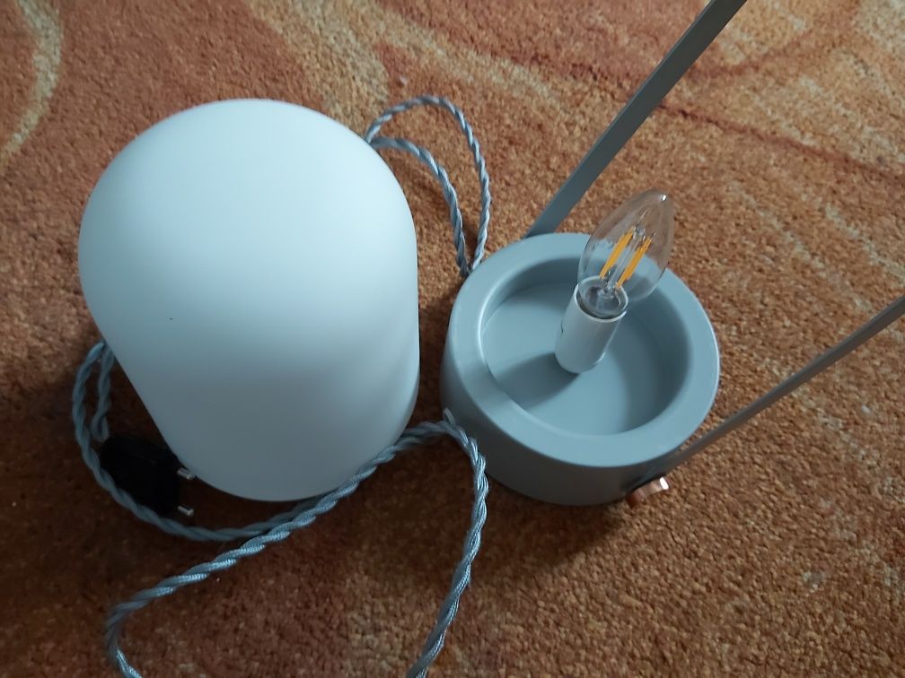 Lampa przenośna, może byc na balkon