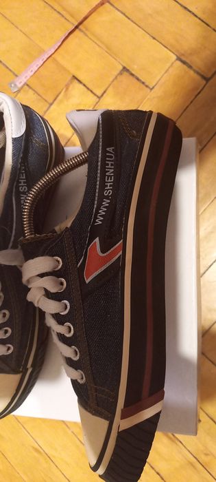 Кеды  По стельке 25см.