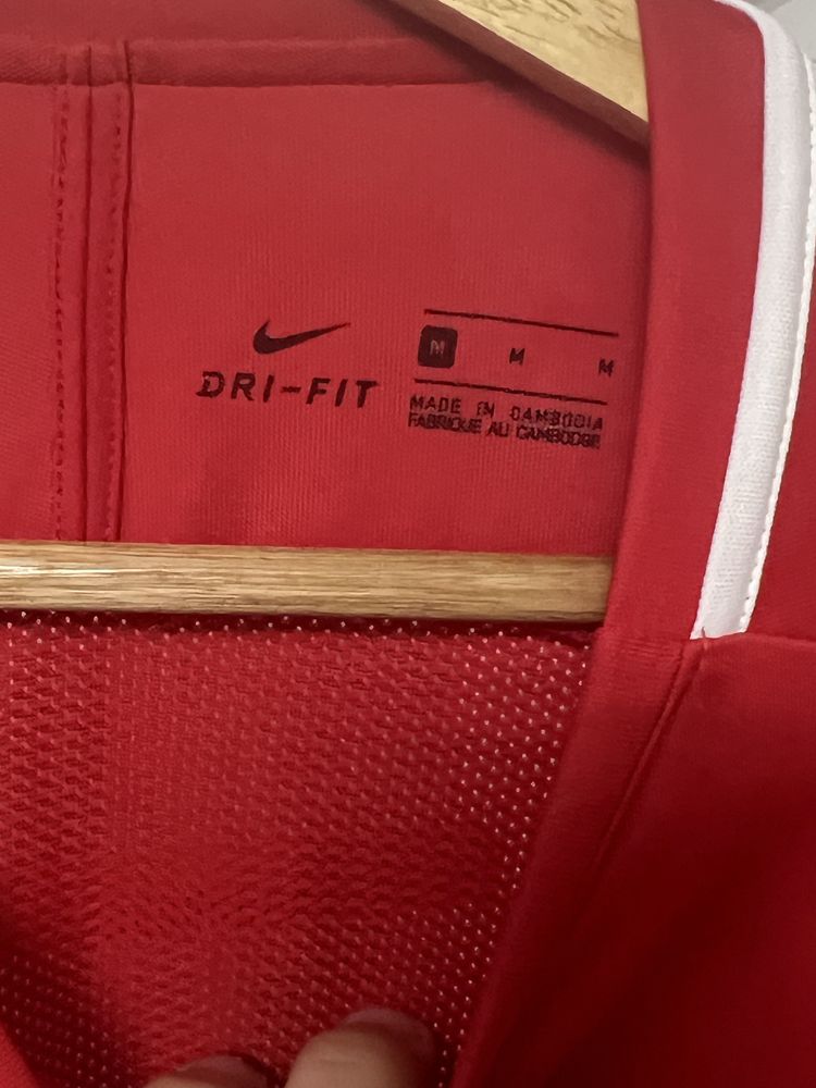 Футболка Nike dri fit