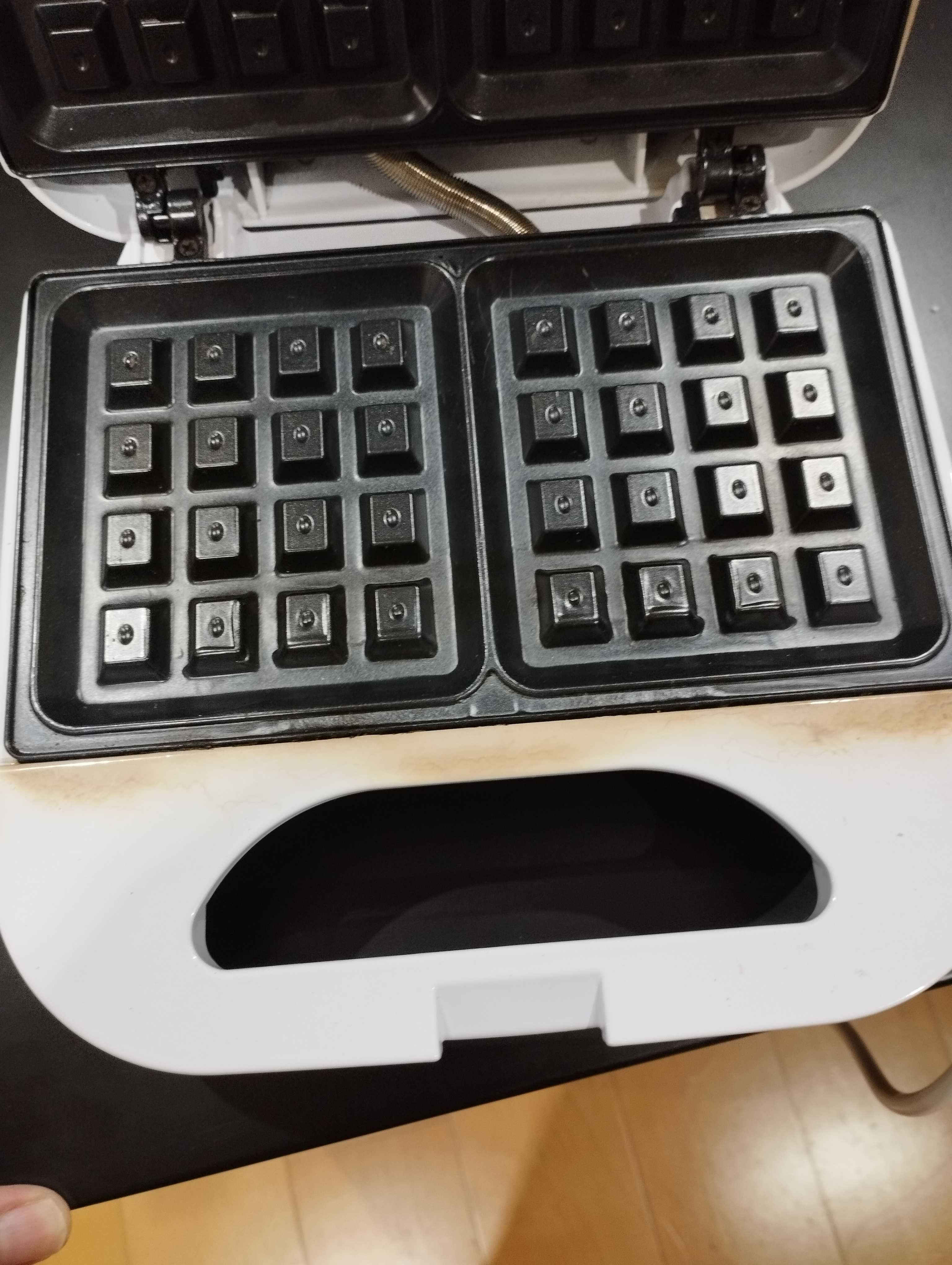 Máquina de fazer waffles Techwood