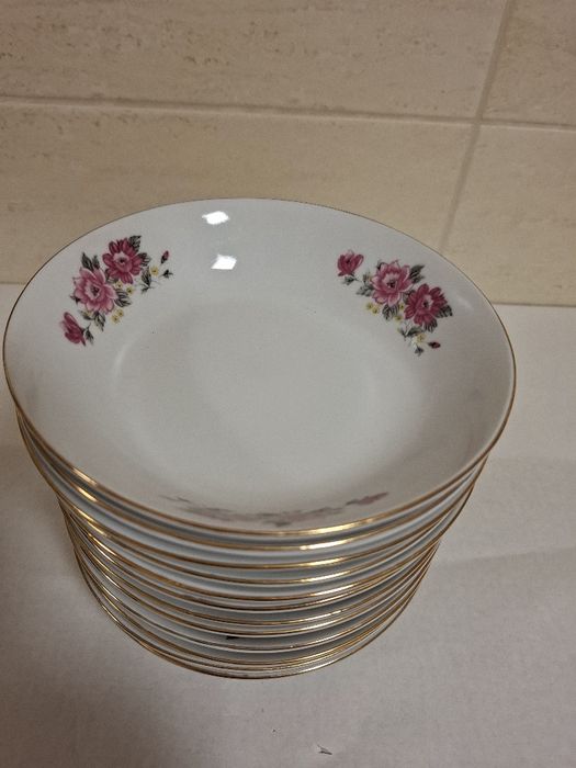 Miseczki wzór kwiatowy z czasów PRL chińskie, mam 12 szt