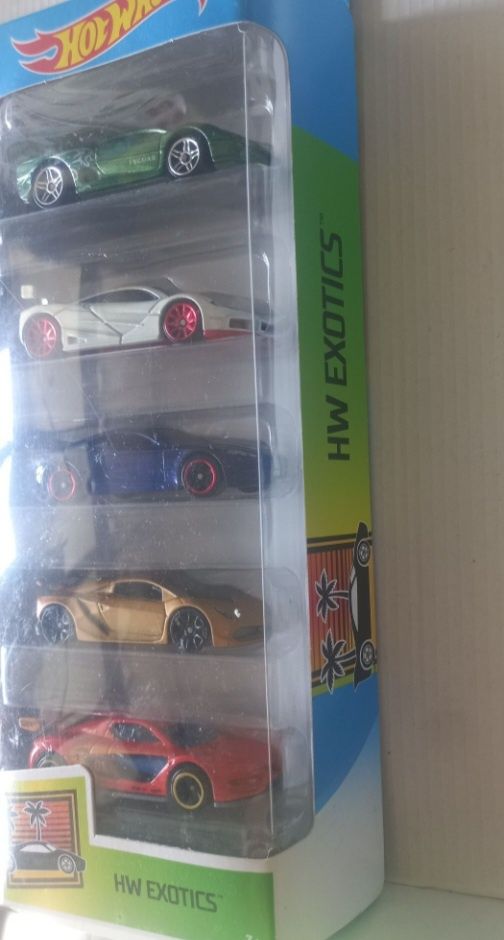 Pack 5 hot wheels exotics