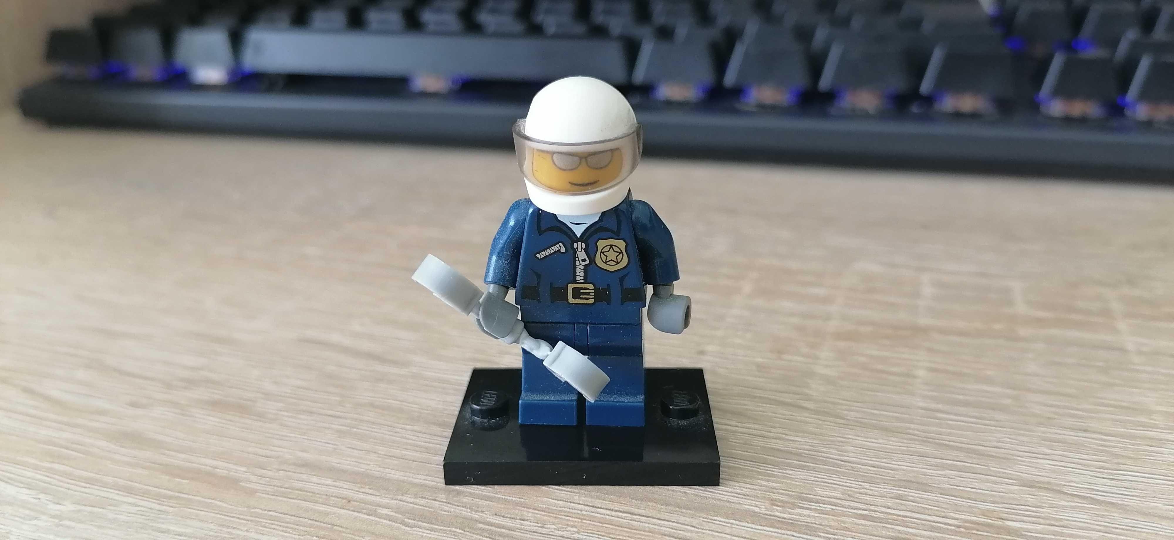 Lego Minifigurka Policjant
Lego Minifigurka Policjant