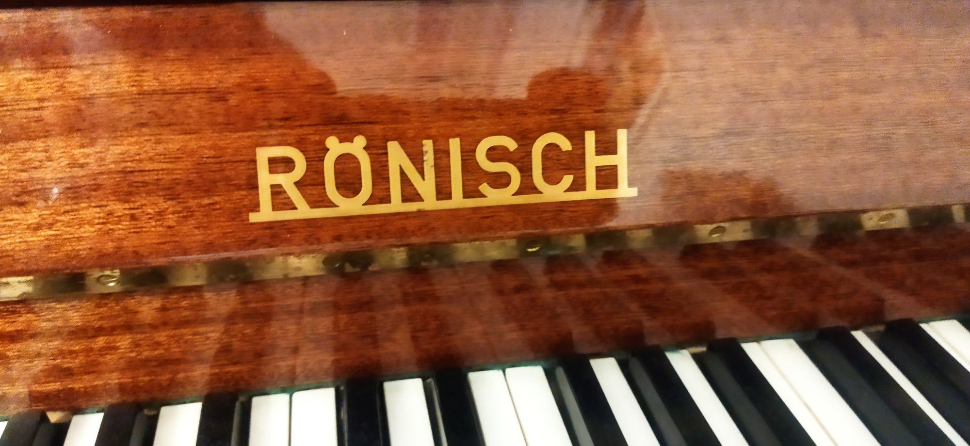 RONISCH фортепіано